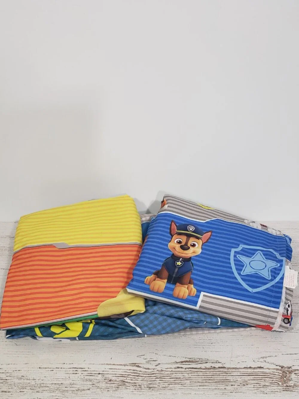 Nickelodeon.  Paw Patrol Twin Sheet Set  3 Piece Flat Sheet Fitted Sheet Pillow